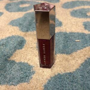 Fenty Beauty Gloss Bomb in Rich Berry